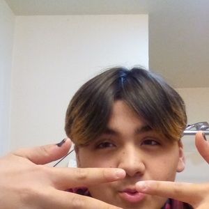 Meet your Posher, Izabella